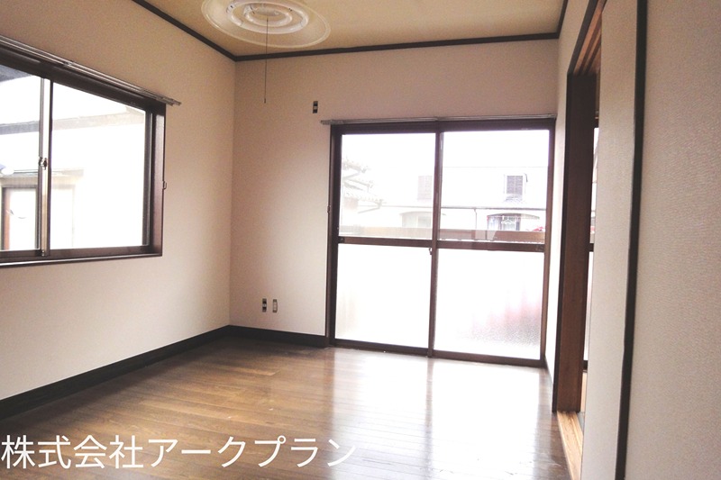 ハイツひろ エントランス