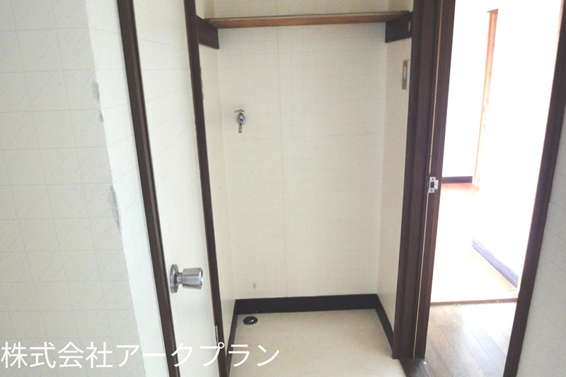 ハイツひろ 玄関