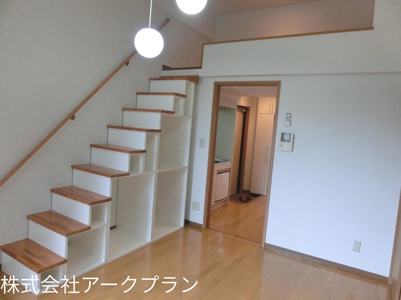 カサベルデ・アカシア  リビング