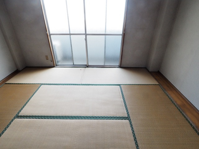 中村ビル エントランス