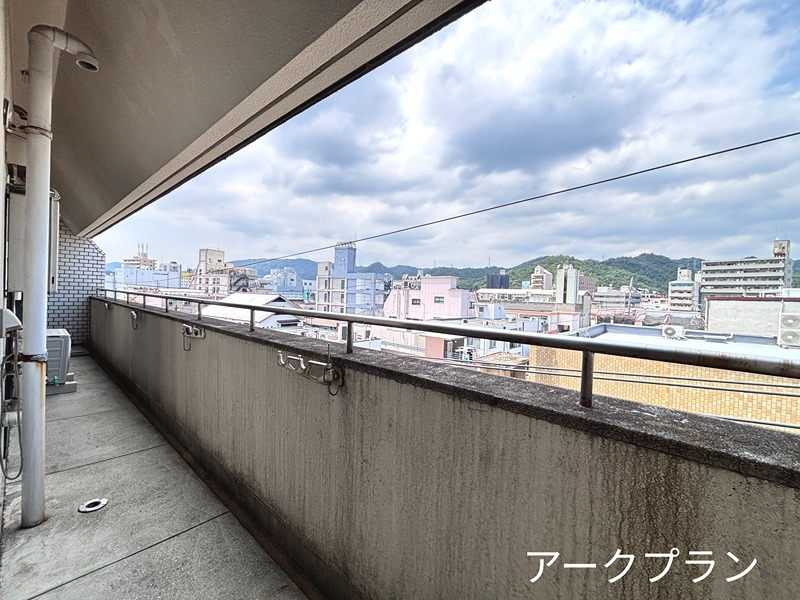 An　palace　麻里布 ベランダ