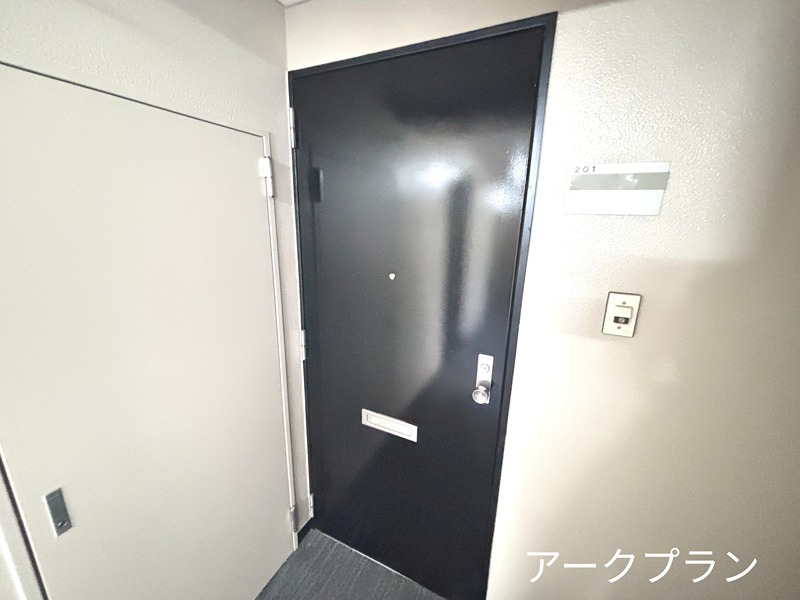 An　palace (事務所) 玄関