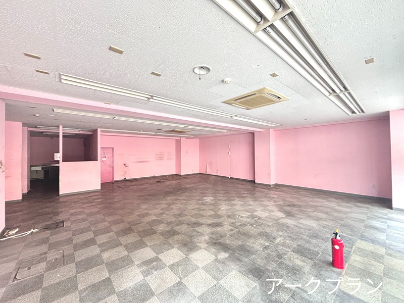 An　palace （店舗） リビング