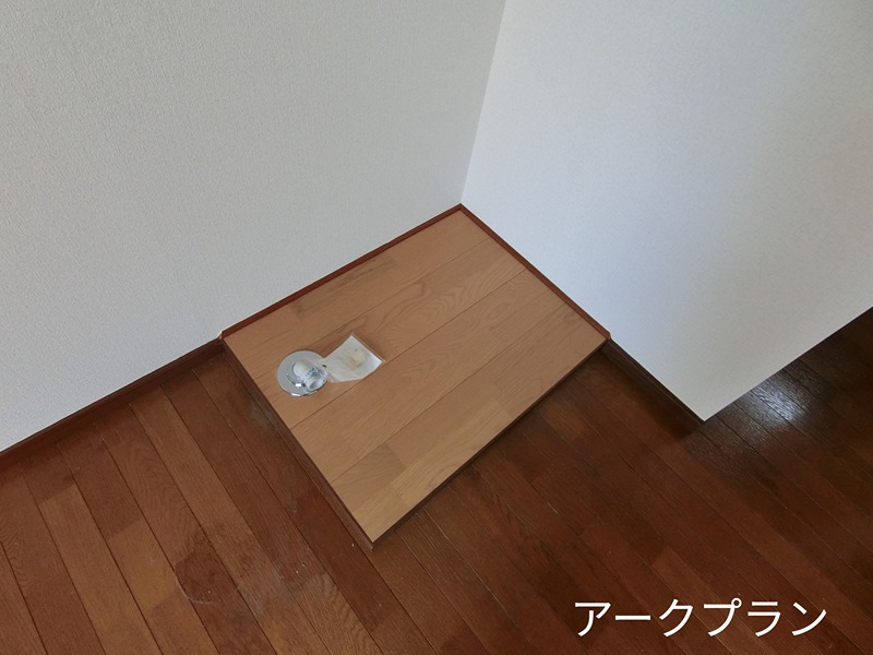 comodoマリフ 収納