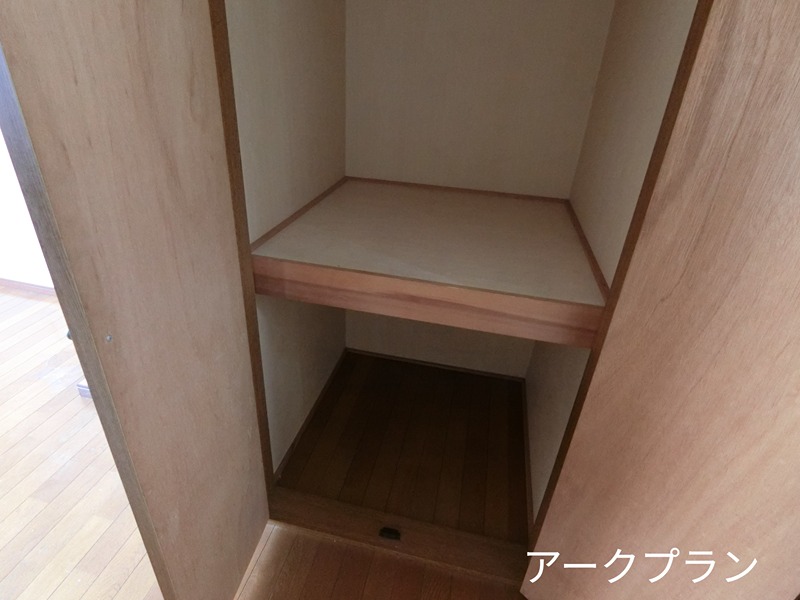 comodoマリフ 収納