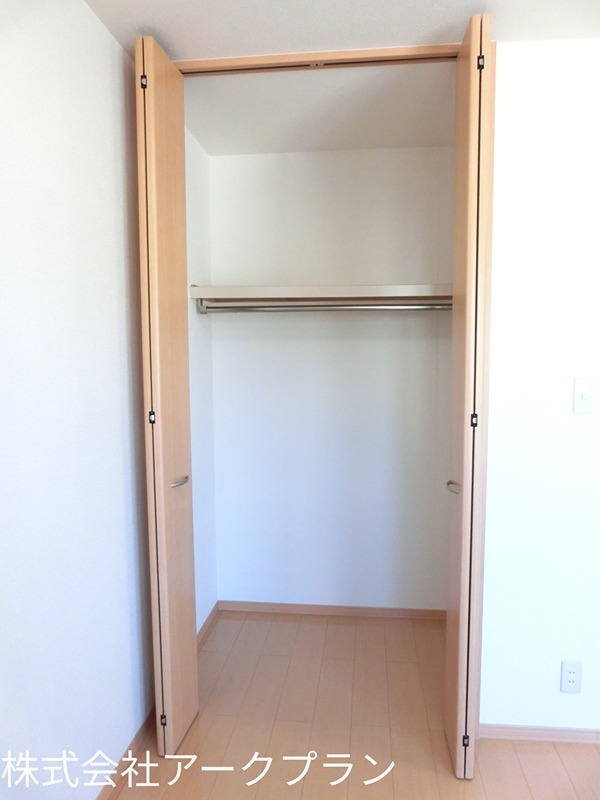 セジュール高本 収納