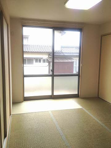 バリュージュ新町　B棟 ベッドルーム