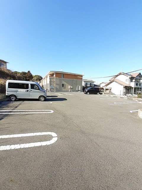 サンビレッジ　和 駐車場