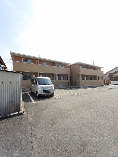 第２五橋苑 駐車場