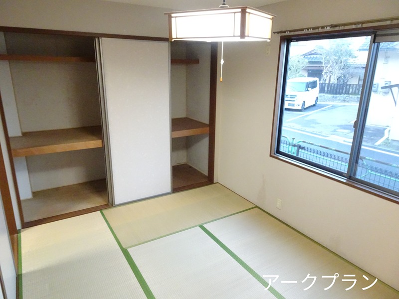 アミスＢ 収納