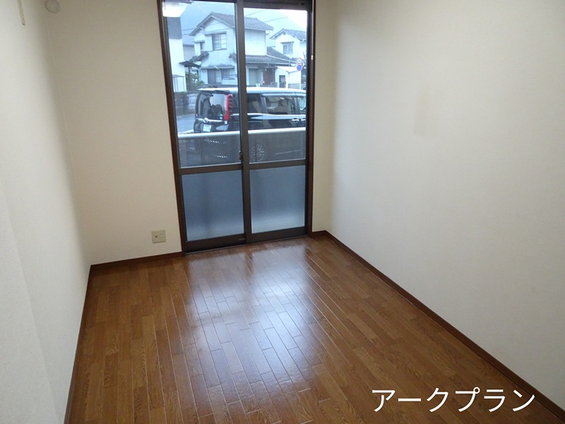 アミスＢ ベッドルーム