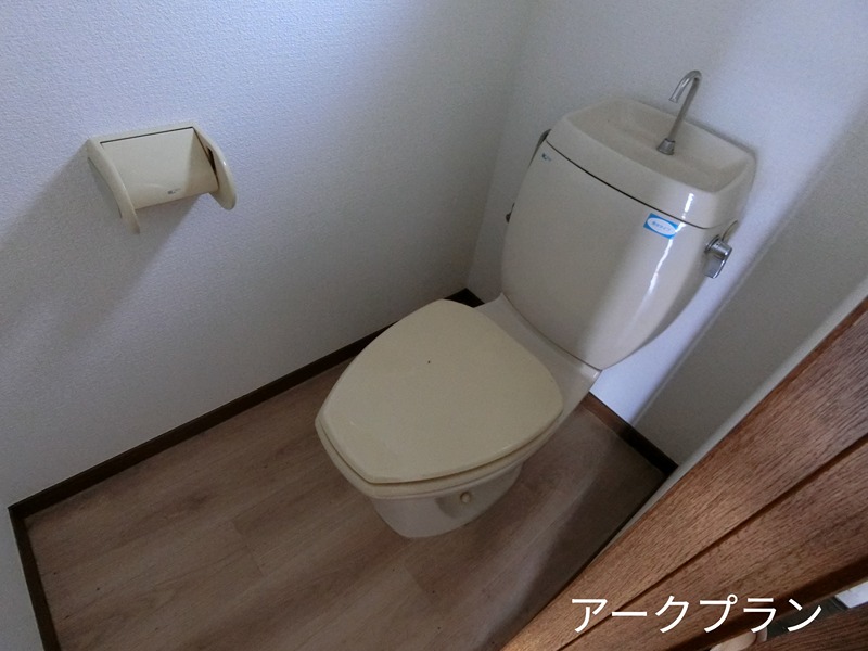 comodoマリフ トイレ