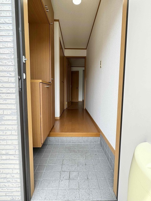 クラール・フリーデ 玄関