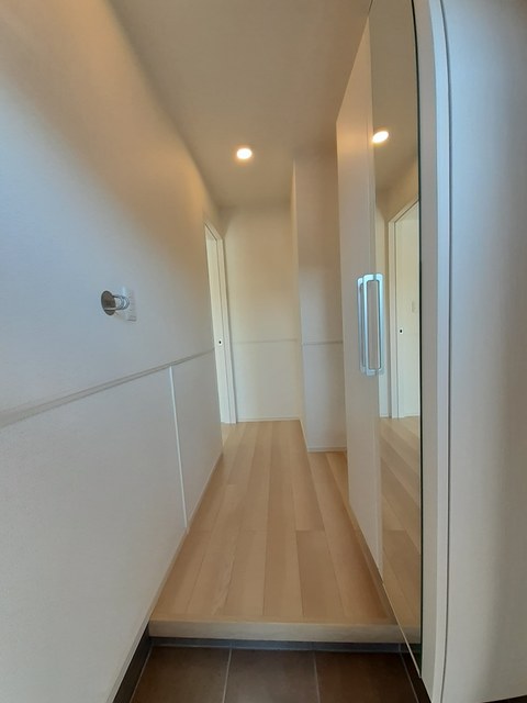 ボンヌーベル 玄関
