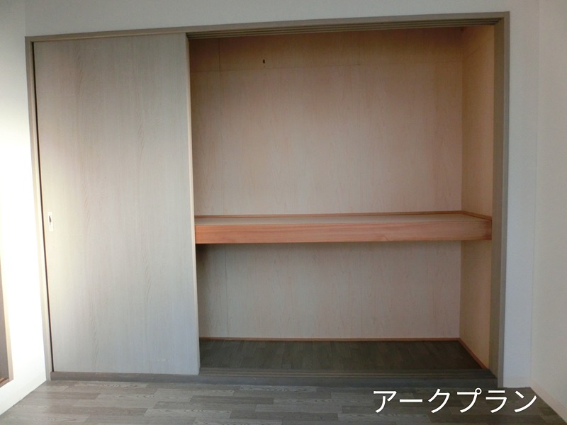 ビューカサディ 収納