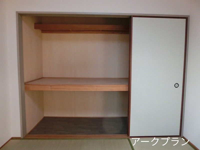 ビューカサディ 収納