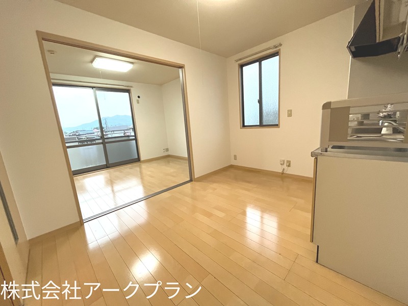 バリュージュ新町　B棟 エントランス
