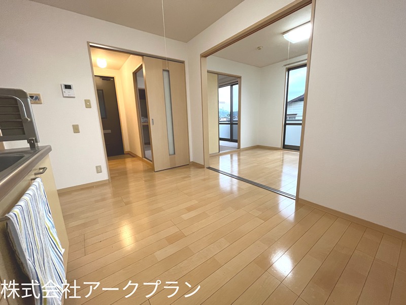 バリュージュ新町　B棟 ロビー