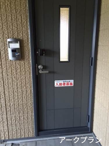 バリュージュ新町　B棟 玄関