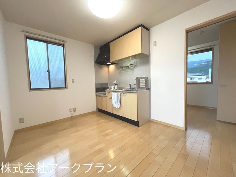バリュージュ新町　B棟 リビング