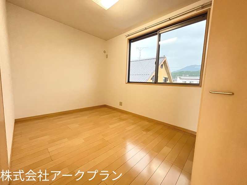 バリュージュ新町　B棟 ベッドルーム