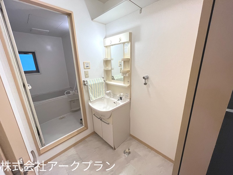 バリュージュ新町　B棟 洗面所