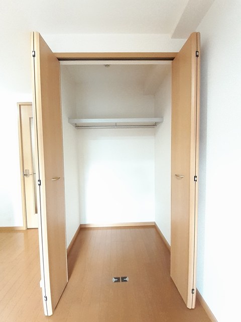 ヴェルデ　カーサ 収納