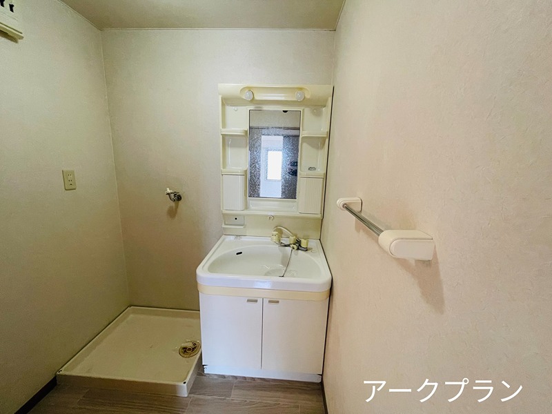 ビューカサディ 洗面所