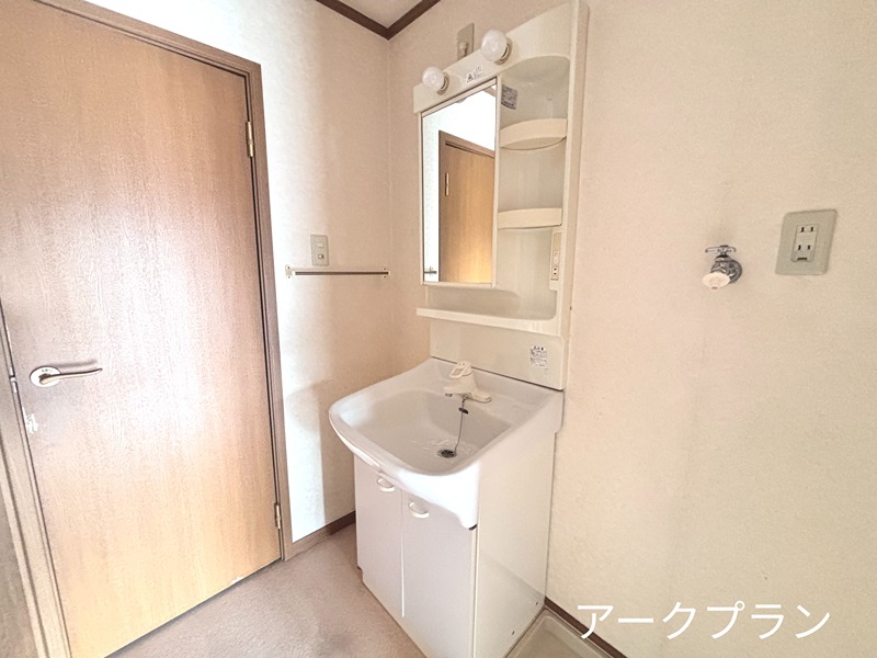 YYビレッジ 洗面所