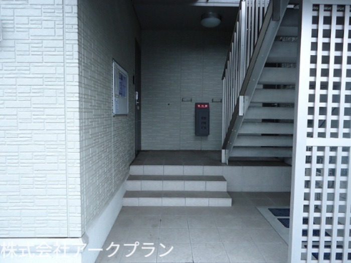 プレジール　A棟 エントランス