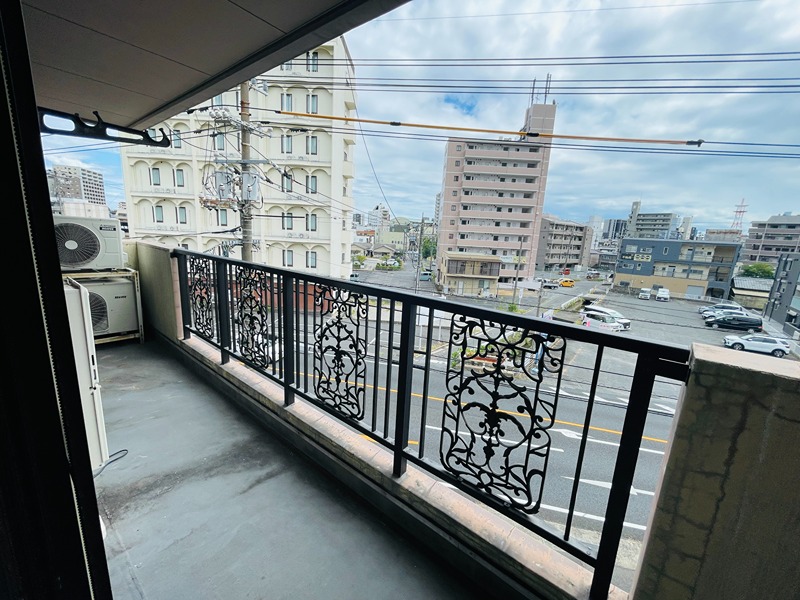 エンブレム麻里布Ⅱ ベランダ