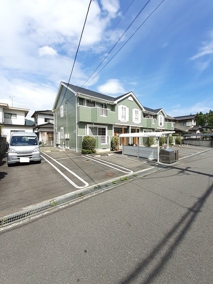 グリーンハイム 駐車場