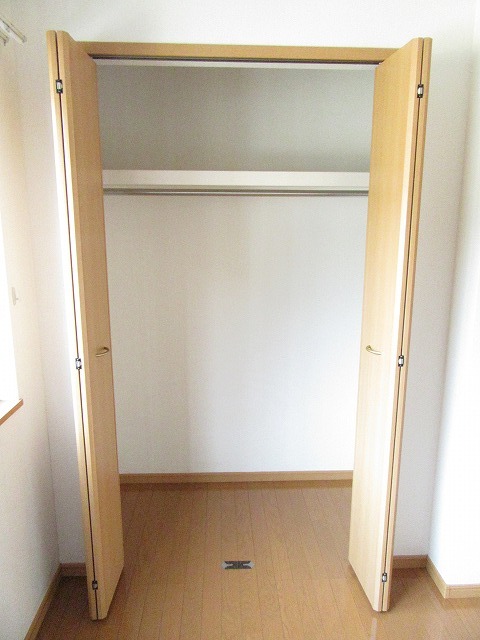 サニーガーデン 収納
