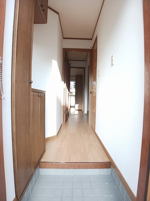 プルミェソレイユ 玄関