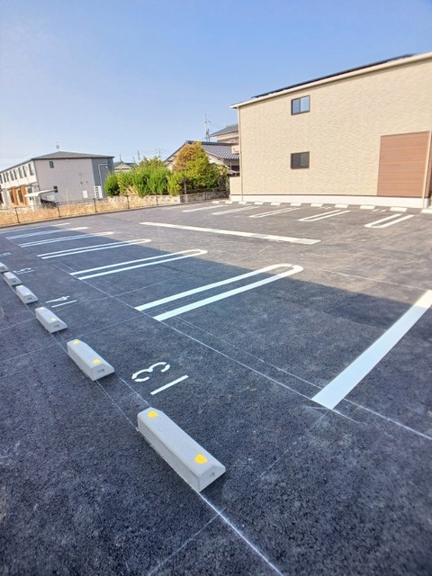 クレールガーデン　Ⅱ 駐車場