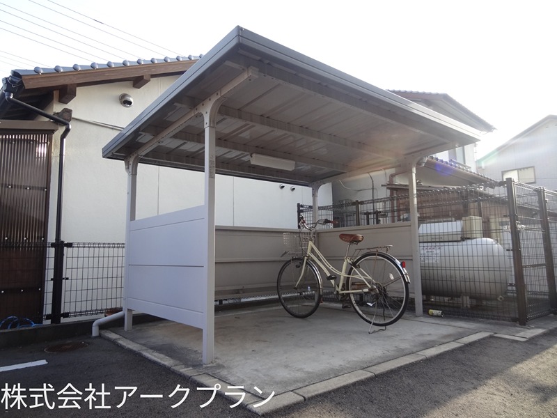 ステージⅡ 駐車場