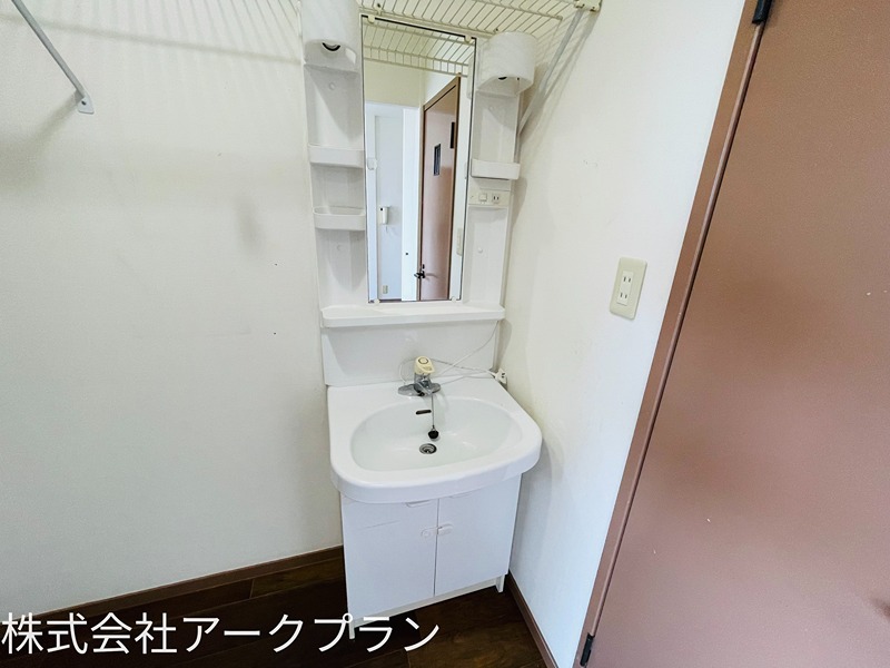 サンガーデン南岩国Ｂ棟 洗面所