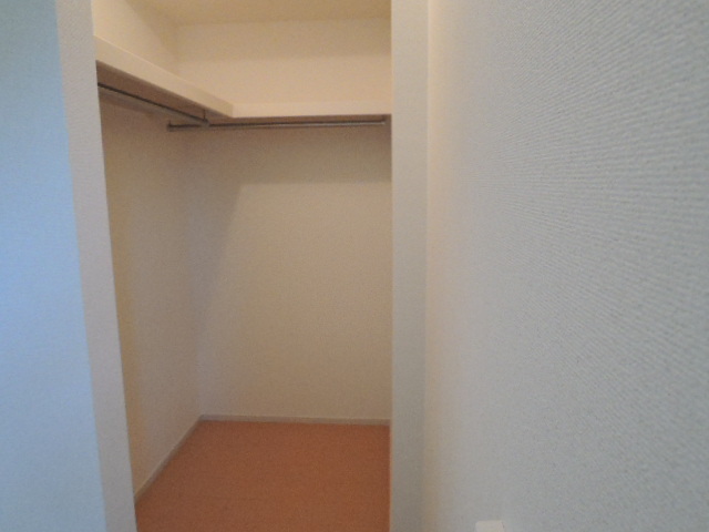 レフィーノＡ 収納