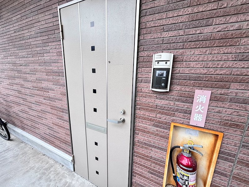 セレーノ 玄関