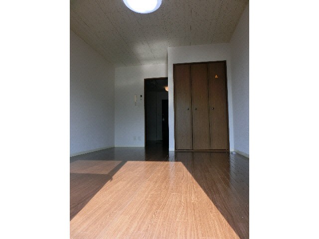 あっと リビング