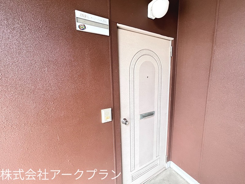 ロジュマン新町A棟 エントランス