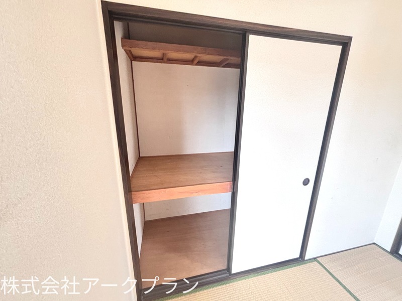 ロジュマン新町A棟 収納