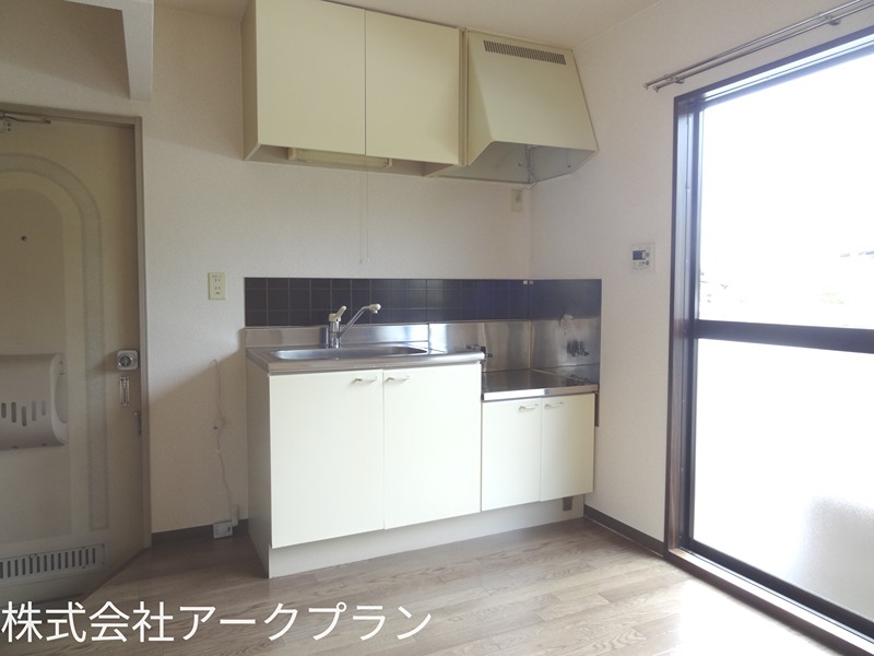 ロジュマン新町A棟 キッチン