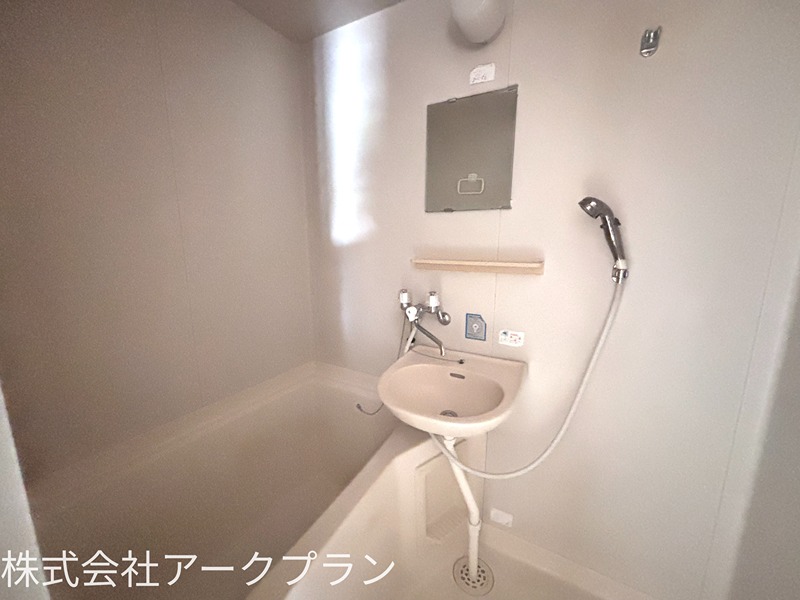 ロジュマン新町A棟 風呂画像
