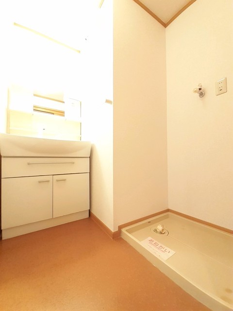 ヴィラ　ミニョン　Ａ 洗面所