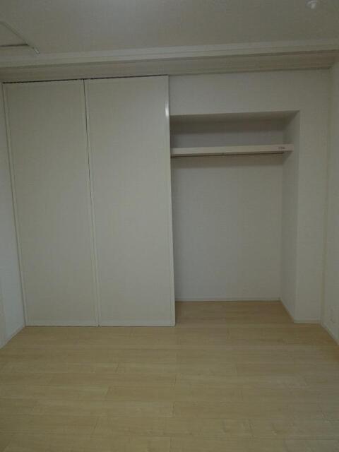 グランツ　エム 収納