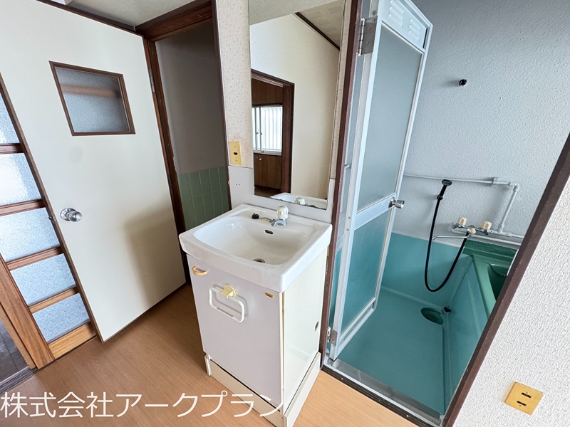 味村アパート 洗面所