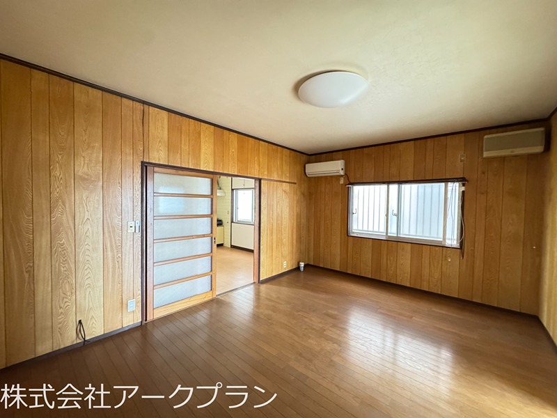 味村アパート ベッドルーム