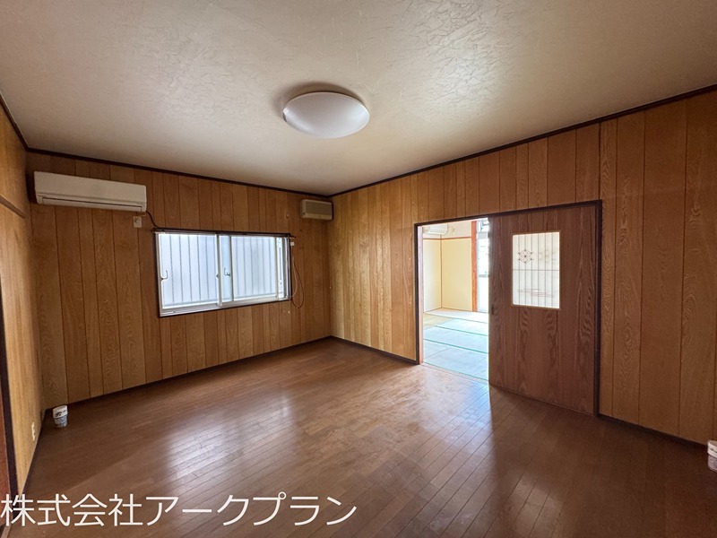 味村アパート リビング