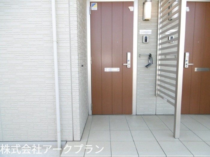 ベネフィック 玄関